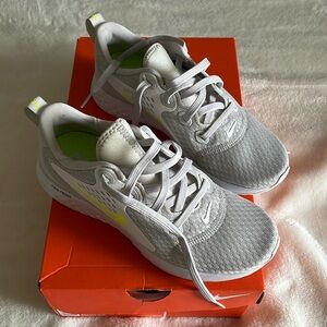 Brand new Women’s Nike Air Zoom Pegasus 31